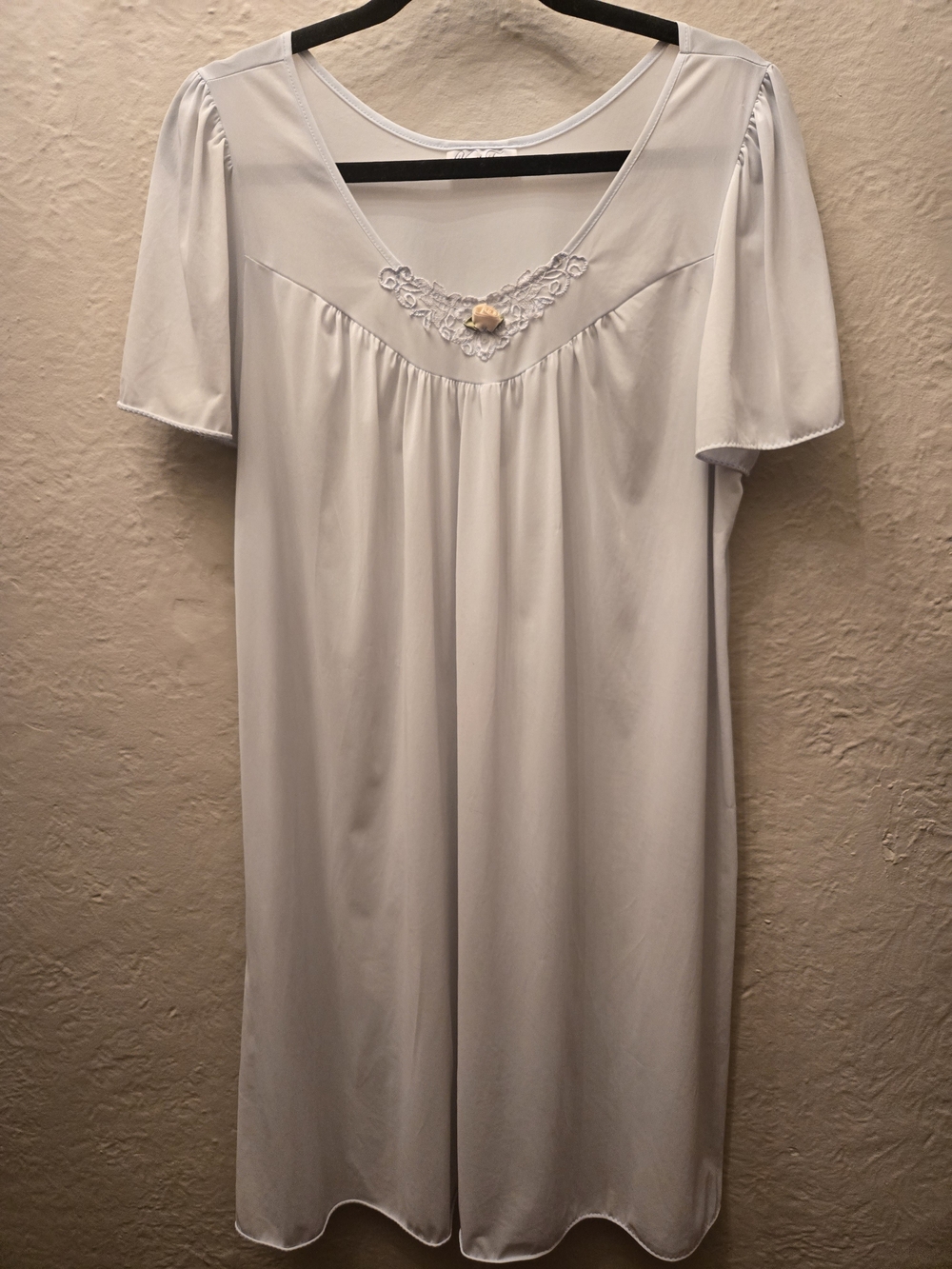 Vanity Fair Vintage Nightgown M Blue Lace Trim Short Sleeve Nightie USA